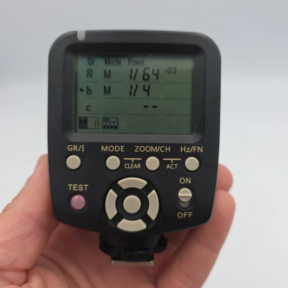 YONGNUO YN560-TX Manual Camera Flash Trigger Controller - Nikon